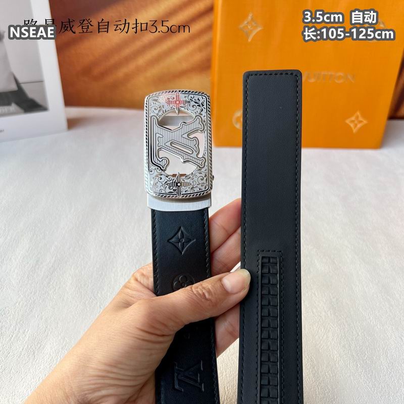 LV belt 35mmX105-125cm 8L76